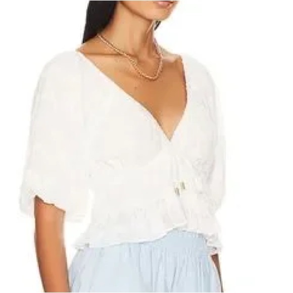 Mink Pink Abella top blouse Large white - Picture 2 of 4